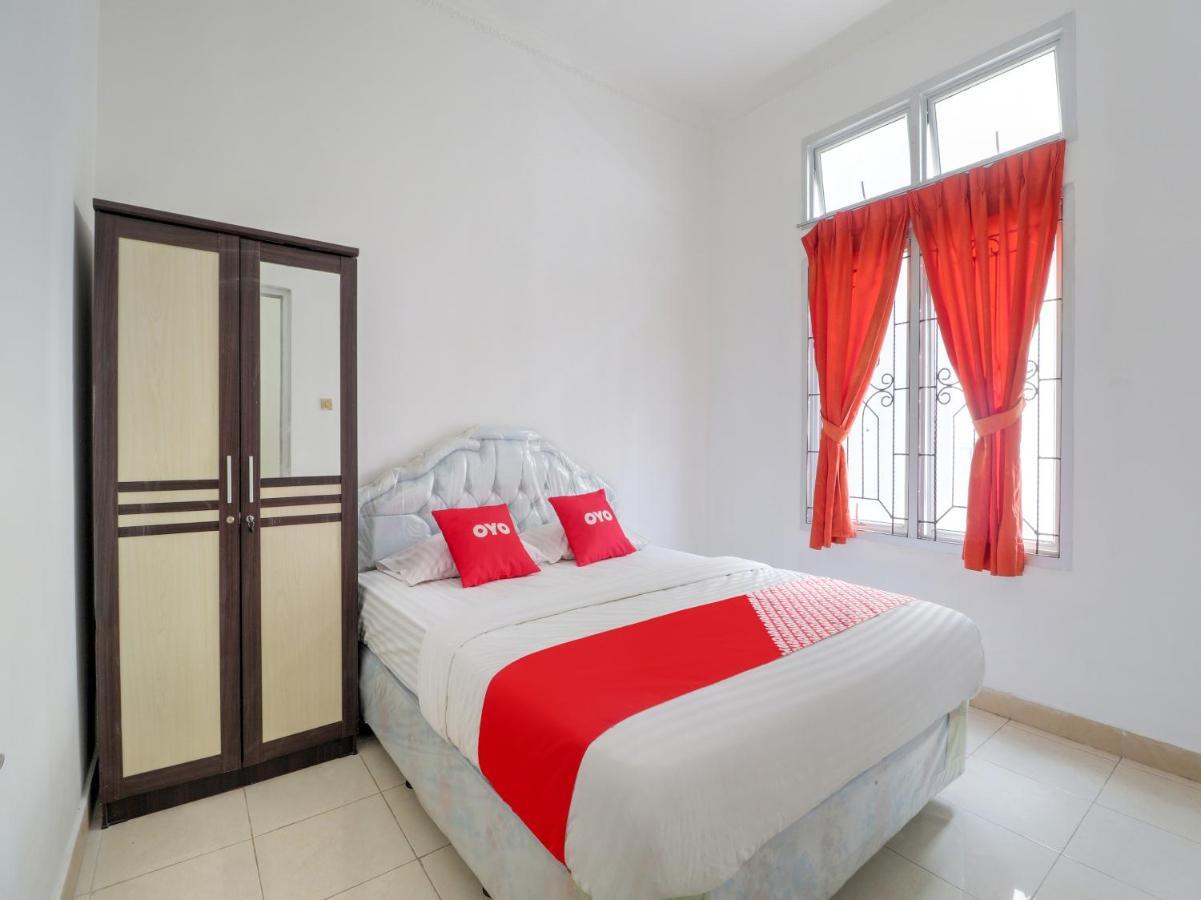 Oyo 2997 Grand Suites Palace 2 Sindanglaya Luaran gambar