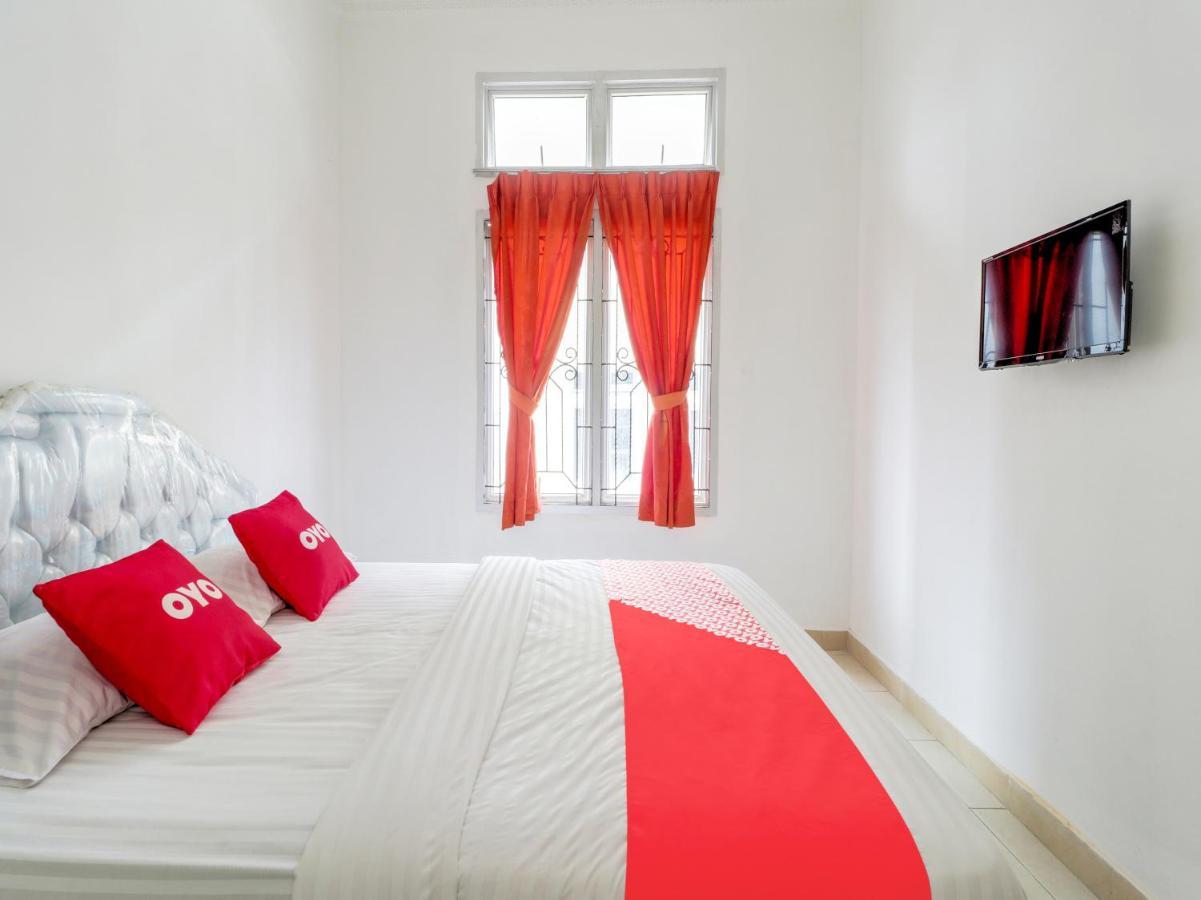 Oyo 2997 Grand Suites Palace 2 Sindanglaya Luaran gambar