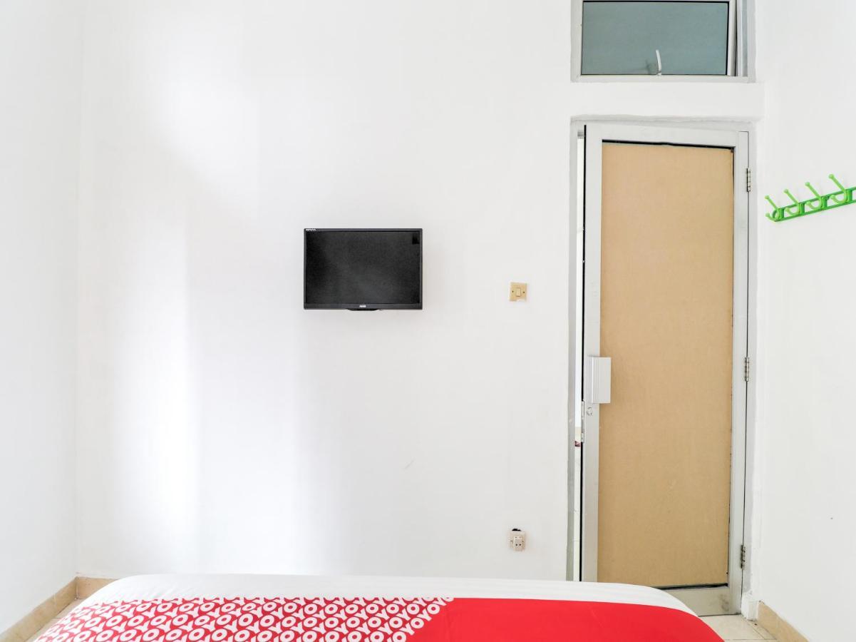 Oyo 2997 Grand Suites Palace 2 Sindanglaya Luaran gambar