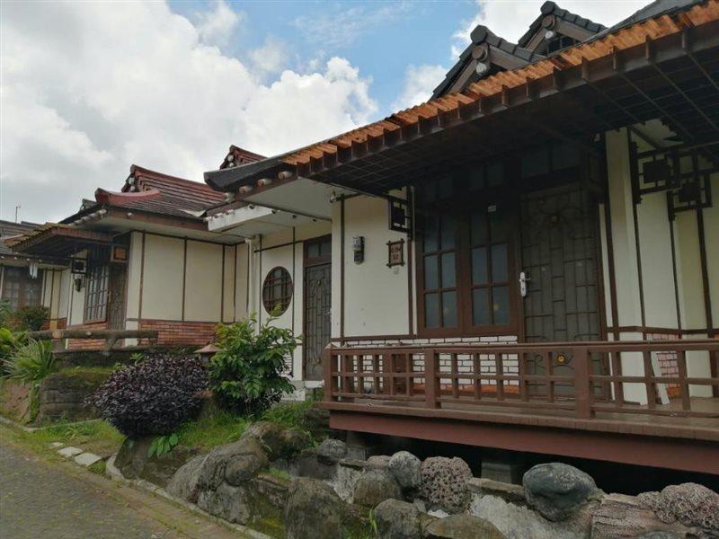 Oyo 2997 Grand Suites Palace 2 Sindanglaya Luaran gambar