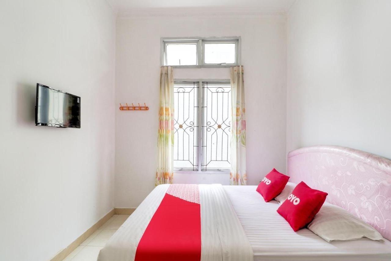 Oyo 2997 Grand Suites Palace 2 Sindanglaya Luaran gambar
