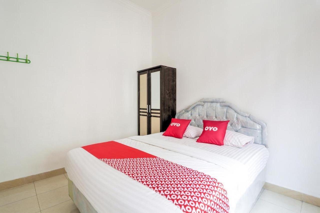 Oyo 2997 Grand Suites Palace 2 Sindanglaya Luaran gambar